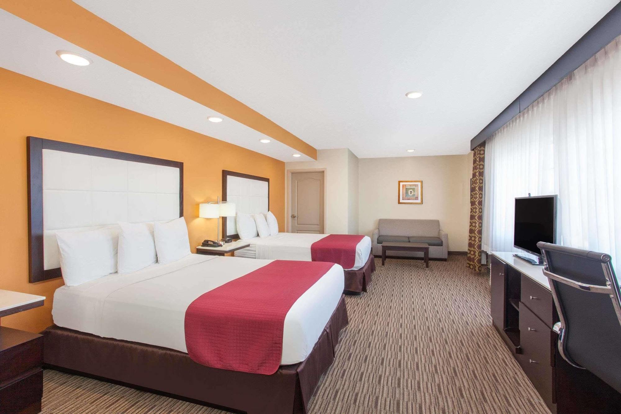 Ramada By Wyndham Culver City Los Angeles Kültér fotó